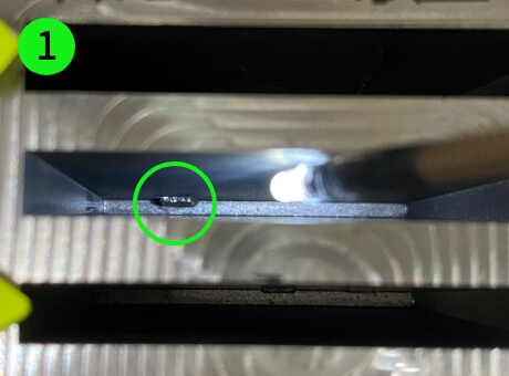 ピン穴（深さ10㎜）近傍形状高20㎜